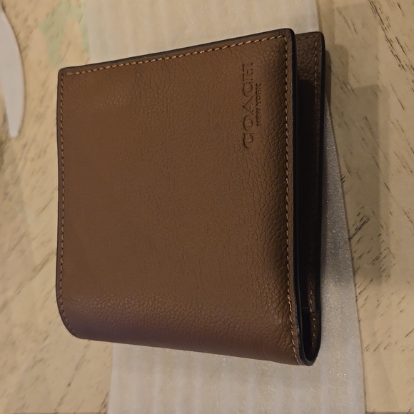 BRAND NEW COACH 3 In 1 Wallet - Picture 2 of 8